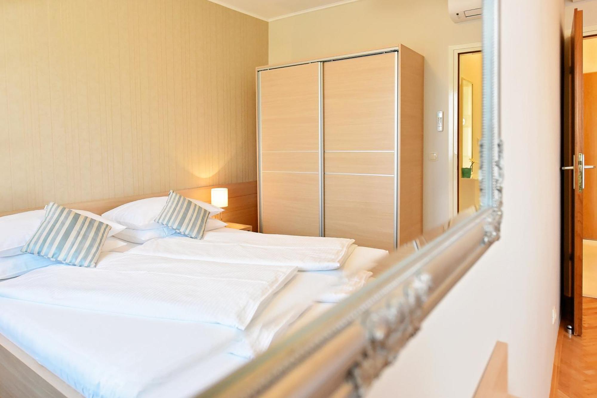 Villa Slavica 1 Vodice Room photo