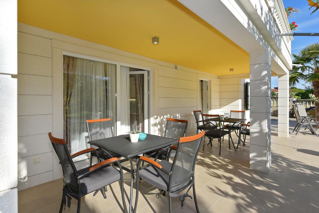 Villa Slavica 1 Vodice Exterior photo
